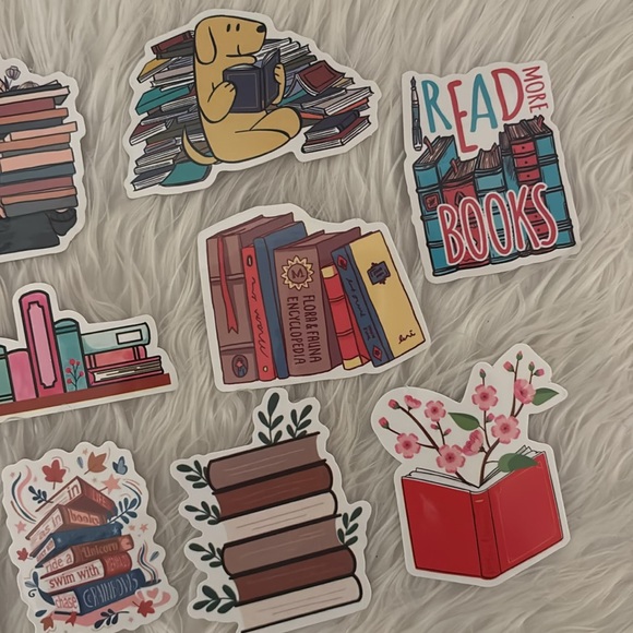 18 Reading Themed Stickers 📚 - Picture 5 of 5